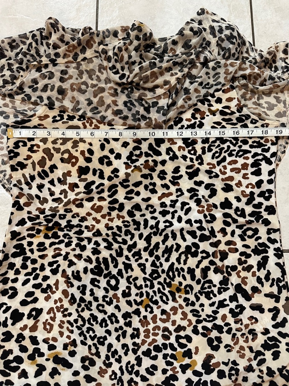LILY MORGAN Leopard Print Short Sleeve Flowy Feminine Blouse, Sz Med - Picture 9 of 10